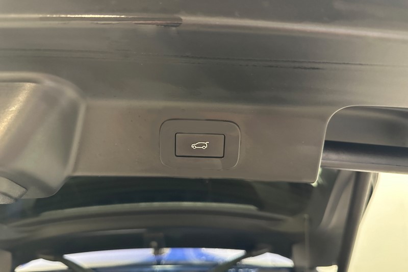 2022 (72) JAGUAR F-PACE 3.0 D300 R-Dynamic SE 5dr Auto AWD 5979379