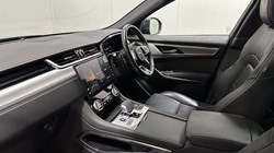 2022 (72) JAGUAR F-PACE 3.0 D300 R-Dynamic SE 5dr Auto AWD 5979371