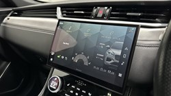 2022 (72) JAGUAR F-PACE 3.0 D300 R-Dynamic SE 5dr Auto AWD 5979366