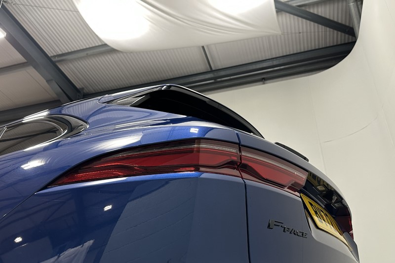 2022 (72) JAGUAR F-PACE 3.0 D300 R-Dynamic SE 5dr Auto AWD 5979380
