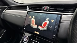 2022 (72) JAGUAR F-PACE 3.0 D300 R-Dynamic SE 5dr Auto AWD 5979368