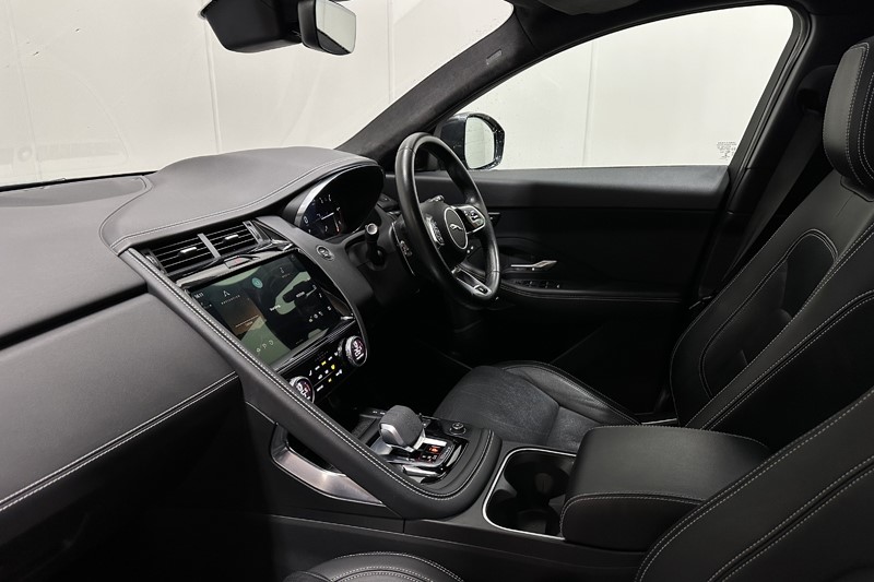 2023 (23) JAGUAR E-PACE 2.0 D200 R-Dynamic Black 5dr Auto 5962116