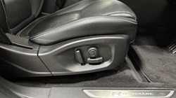 2023 (23) JAGUAR E-PACE 2.0 D200 R-Dynamic Black 5dr Auto 5962098