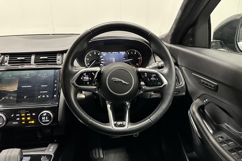 2023 (23) JAGUAR E-PACE 2.0 D200 R-Dynamic Black 5dr Auto 5962092