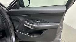 2023 (23) JAGUAR E-PACE 2.0 D200 R-Dynamic Black 5dr Auto 5962094