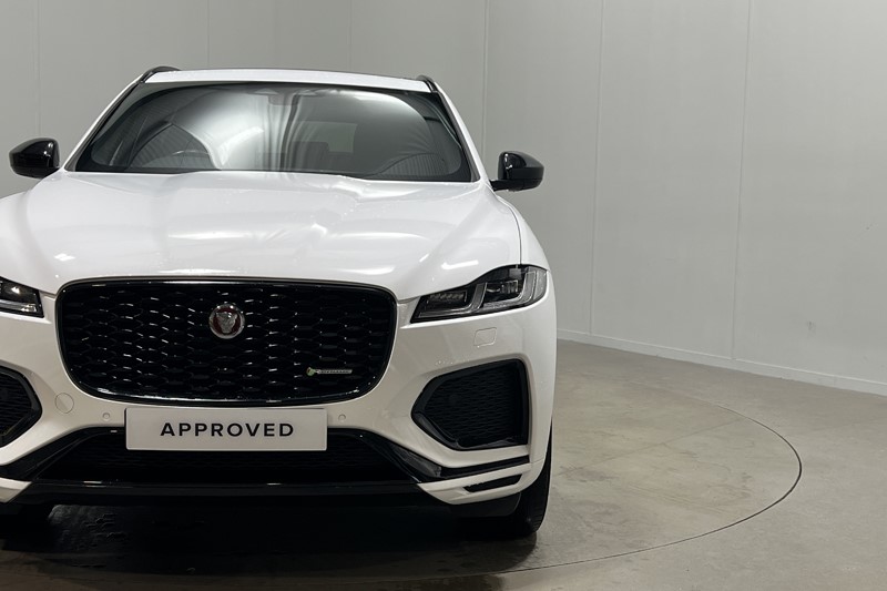 2023 (23) JAGUAR F-PACE 2.0 D200 R-Dynamic Black 5dr Auto AWD 5985581