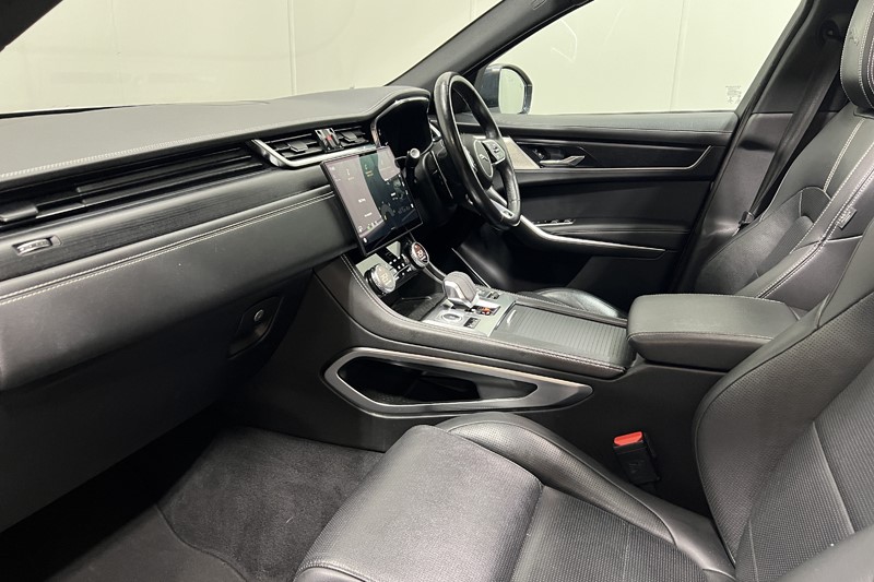 2023 (23) JAGUAR F-PACE 2.0 D200 R-Dynamic Black 5dr Auto AWD 5985560
