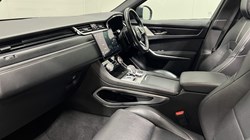 2023 (23) JAGUAR F-PACE 2.0 D200 R-Dynamic Black 5dr Auto AWD 5985560