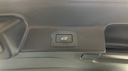 2023 (23) JAGUAR F-PACE 2.0 D200 R-Dynamic Black 5dr Auto AWD 5985571