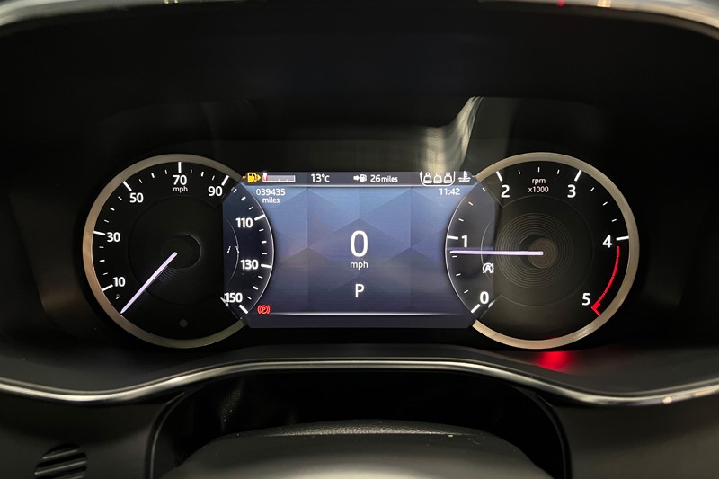 2023 (23) JAGUAR F-PACE 2.0 D200 R-Dynamic Black 5dr Auto AWD 5985550