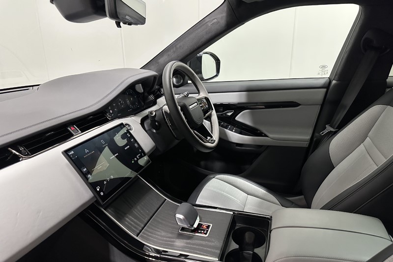 2025 (25) LAND ROVER RANGE ROVER EVOQUE 2.0 D200 Autobiography 5dr Auto [Revised] 5986366