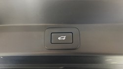 2023 (73) LAND ROVER RANGE ROVER SPORT 3.0 D300 Dynamic SE 5dr Auto 5964098
