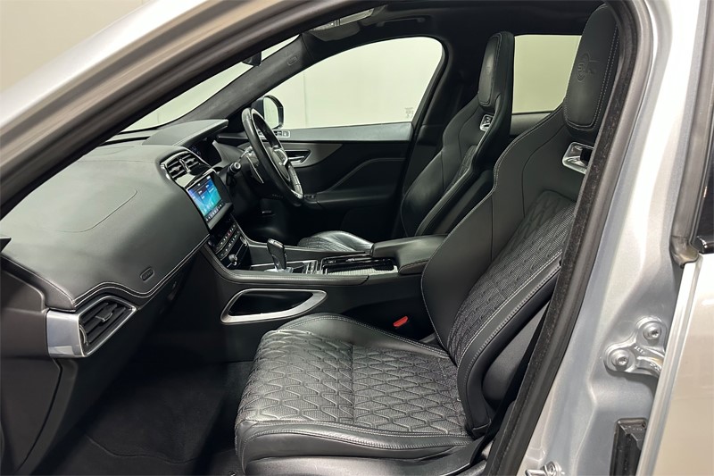 2021 (21) JAGUAR F-PACE 5.0 Supercharged V8 SVR 5dr Auto AWD 5987051