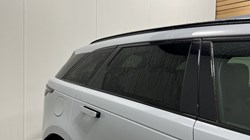 2025 (25) LAND ROVER RANGE ROVER VELAR 2.0 D200 MHEV Dynamic SE 5dr Auto 5976251