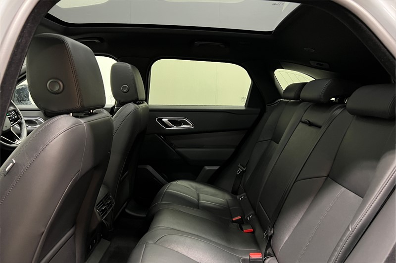 2025 (25) LAND ROVER RANGE ROVER VELAR 2.0 D200 MHEV Dynamic SE 5dr Auto 5976207