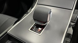 2025 (25) LAND ROVER RANGE ROVER VELAR 2.0 D200 MHEV Dynamic SE 5dr Auto 5976228
