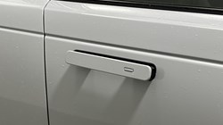 2025 (25) LAND ROVER RANGE ROVER VELAR 2.0 D200 MHEV Dynamic SE 5dr Auto 5976252