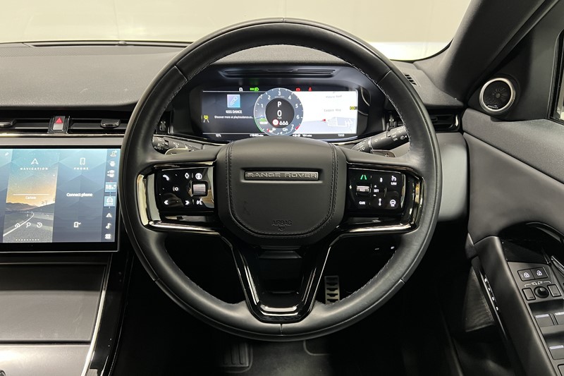 2024 (24) LAND ROVER RANGE ROVER EVOQUE 1.5 P300e Dynamic HSE 5dr Auto 5992374