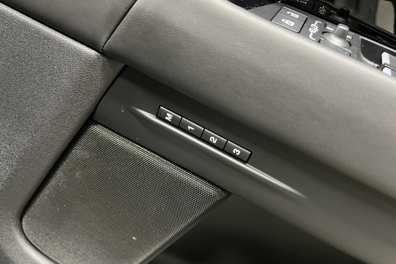 2024 (24) LAND ROVER RANGE ROVER EVOQUE 1.5 P300e Dynamic HSE 5dr Auto 5992368