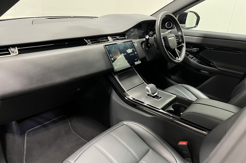 2024 (24) LAND ROVER RANGE ROVER EVOQUE 1.5 P300e Dynamic HSE 5dr Auto 5992348