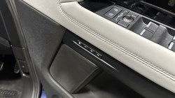 2023 (23) LAND ROVER RANGE ROVER EVOQUE 1.5 P300e R-Dynamic SE 5dr Auto 5986614