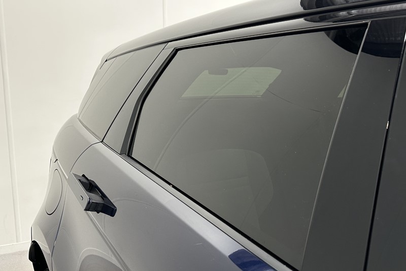 2023 (23) LAND ROVER RANGE ROVER EVOQUE 1.5 P300e R-Dynamic SE 5dr Auto 5986648