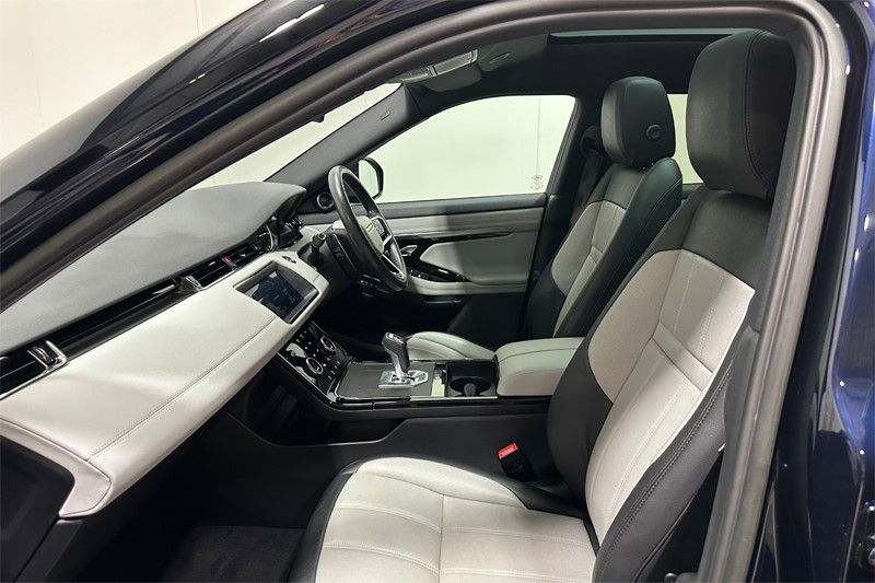 2023 (23) LAND ROVER RANGE ROVER EVOQUE 1.5 P300e R-Dynamic SE 5dr Auto 5986603