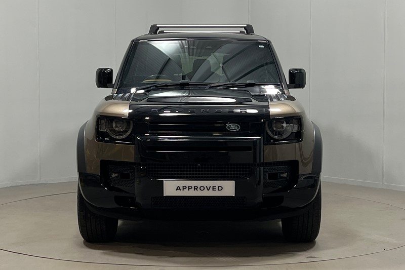 2024 (73) LAND ROVER DEFENDER 3.0 P400 X 90 3dr Auto 5981857