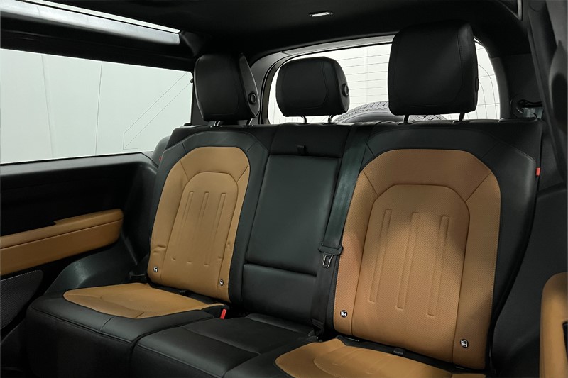 2024 (73) LAND ROVER DEFENDER 3.0 P400 X 90 3dr Auto 5981854