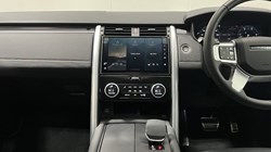 2025 (25) LAND ROVER DISCOVERY 3.0 D350 Dynamic SE 5dr Auto 5975048