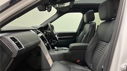 2025 (25) LAND ROVER DISCOVERY 3.0 D350 Dynamic SE 5dr Auto 5975007