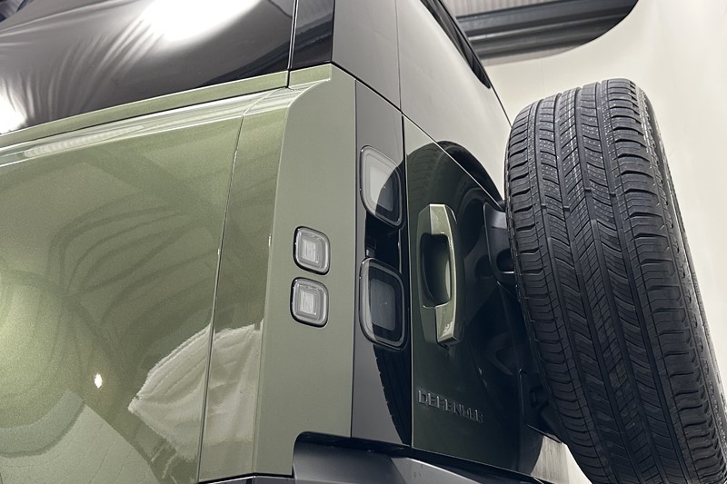 2026 (26) LAND ROVER DEFENDER 3.0 D250 X-Dynamic SE 90 3dr Auto 5979863