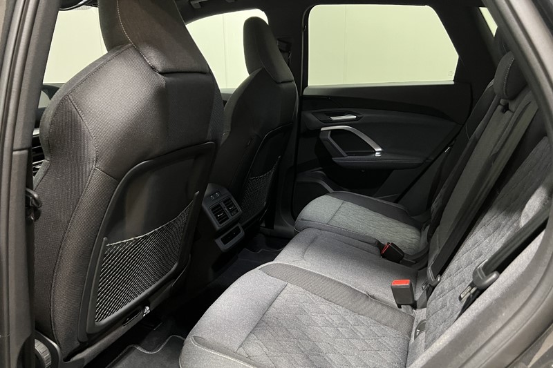 2025 (25) AUDI Q5 2.0 TDI Quattro S Line 5dr S Tronic 5982996