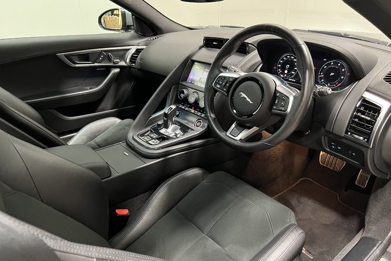 2024 (24) JAGUAR F-TYPE 2.0 P300 R-Dynamic 2dr Auto 5993089