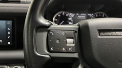 2022 (22) LAND ROVER DEFENDER 3.0 D300 X-Dynamic S 110 5dr Auto 5983438