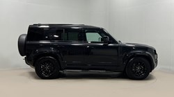 2022 (22) LAND ROVER DEFENDER 3.0 D300 X-Dynamic S 110 5dr Auto 5983417