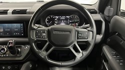 2022 (22) LAND ROVER DEFENDER 3.0 D300 X-Dynamic S 110 5dr Auto 5983448