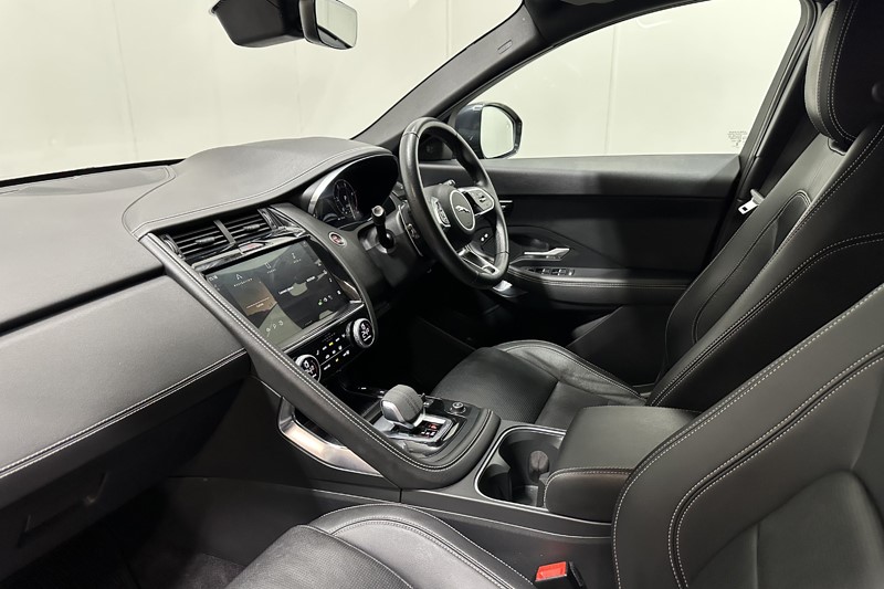 2023 (73) JAGUAR E-PACE 2.0 D200 R-Dynamic S 5dr Auto 5988027