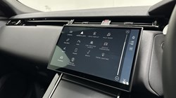 2025 (25) LAND ROVER RANGE ROVER VELAR 2.0 D200 MHEV Dynamic SE 5dr Auto 5979796