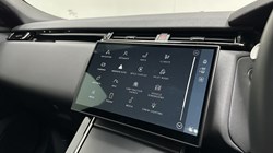 2025 (25) LAND ROVER RANGE ROVER VELAR 2.0 D200 MHEV Dynamic SE 5dr Auto 5979795