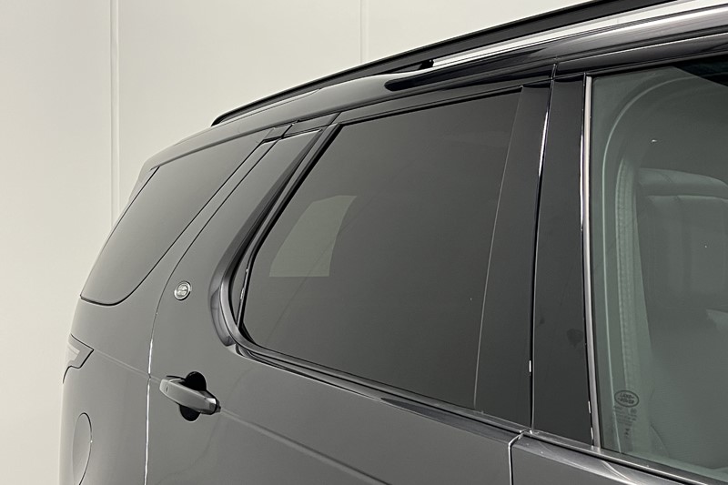 2024 (73) LAND ROVER DISCOVERY 3.0 D300 Dynamic HSE 5dr Auto 5991789