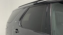 2024 (73) LAND ROVER DISCOVERY 3.0 D300 Dynamic HSE 5dr Auto 5991789