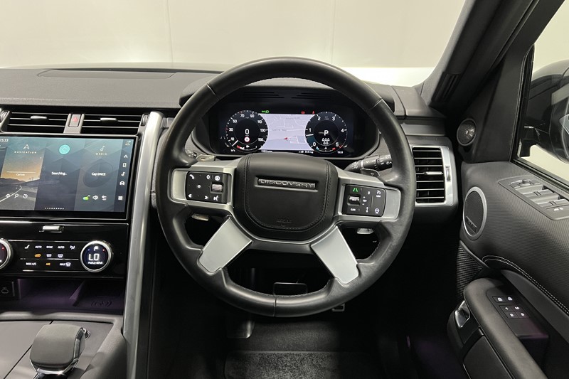 2024 (73) LAND ROVER DISCOVERY 3.0 D300 Dynamic HSE 5dr Auto 5991816