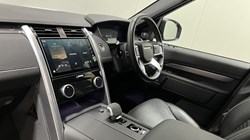 2024 (73) LAND ROVER DISCOVERY 3.0 D300 Dynamic HSE 5dr Auto 5991824