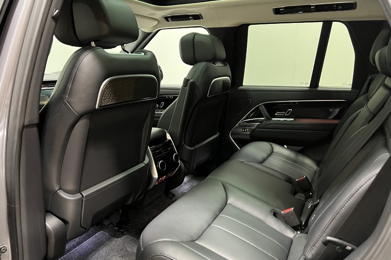2026 (26) LAND ROVER RANGE ROVER 3.0 D350 Autobiography 4dr Auto 5982551