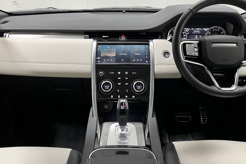 2022 (22) LAND ROVER DISCOVERY SPORT 1.5 P300e R-Dynamic SE 5dr Auto [5 Seat] 5991754