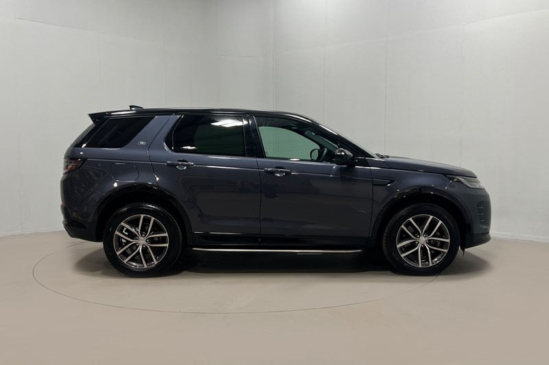 2024 (24) LAND ROVER DISCOVERY SPORT 2.0 D200 Dynamic SE 5dr Auto [7 Seat] 5993240