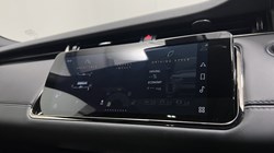 2022 (72) LAND ROVER RANGE ROVER EVOQUE 1.5 P300e R-Dynamic HSE 5dr Auto 5984144