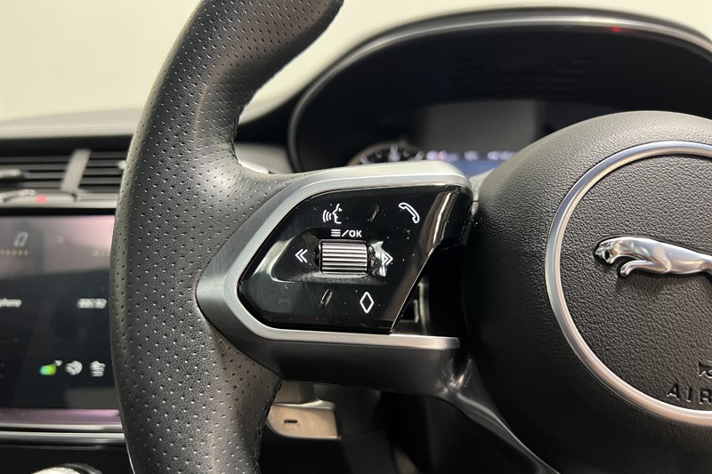 2022 (72) JAGUAR E-PACE 2.0 D200 R-Dynamic HSE 5dr Auto 5993523