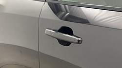 2022 (72) JAGUAR E-PACE 2.0 D200 R-Dynamic HSE 5dr Auto 5993549